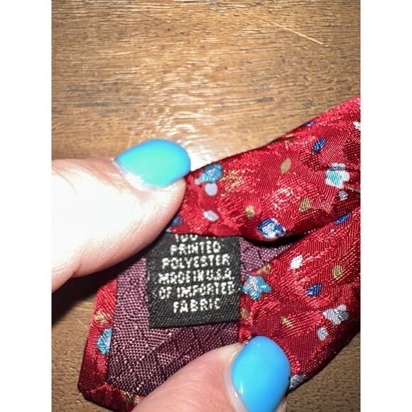 2 Christian Dior Ties 1-All Silk And 1- 100% Printed Polyester - Picture 6 of 8